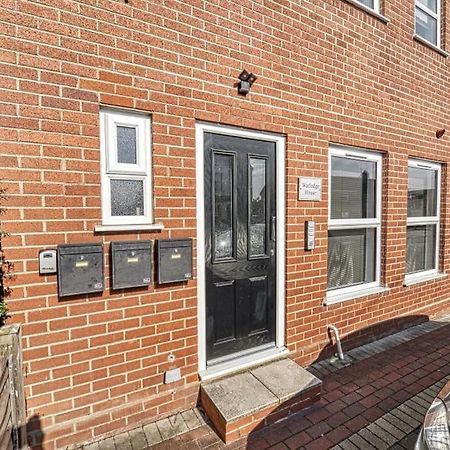 Guest Homes - Watledge House Apartment Tewkesbury Exterior photo
